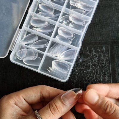 ناخن مصنوعی 100 تایی سر تیز رنگ شیشهای | Artificial Nails 100 pcs Stiletto Clear